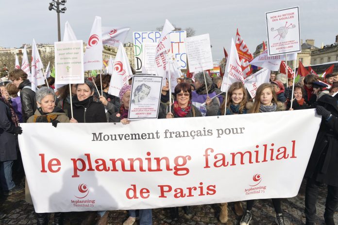 Manifestation pour la defense du droit a l'avortement (IVG) Manifestation pour la defense du droit a l'avortement (IVG) Copyright : ©Patrick ALLARD/REA