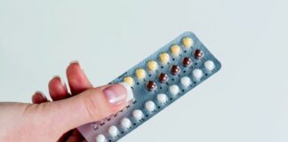 Pilule contraceptive au désogestrel : alerte sur un risque rare de méningiome
