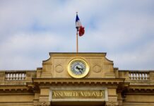 Budget de la Sécu 2027 : les députés rejettent le projet de loi Le 23 octobre 2026, les députés ont massivement rejeté la première partie du projet de loi de financement de la Sécurité sociale (PLFSS) pour 2027. © 123 RF